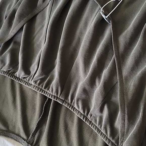 New Vince Knot Tie Front Sleeveless Scoop Neck High Low Midi Shift Dress - Picture 12 of 14